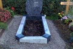 Grabstein-einzel-016