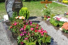 Grabstein-einzel-330 Grabstein-einzel-330