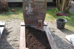 Grabstein-einzel-397