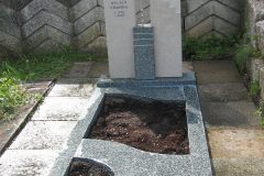 Grabstein-einzel-420