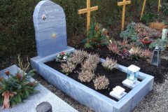 Grabstein-einzel-453