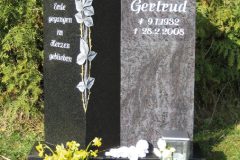 Grabstein-einzel-475