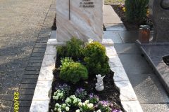 Grabstein-einzel-510