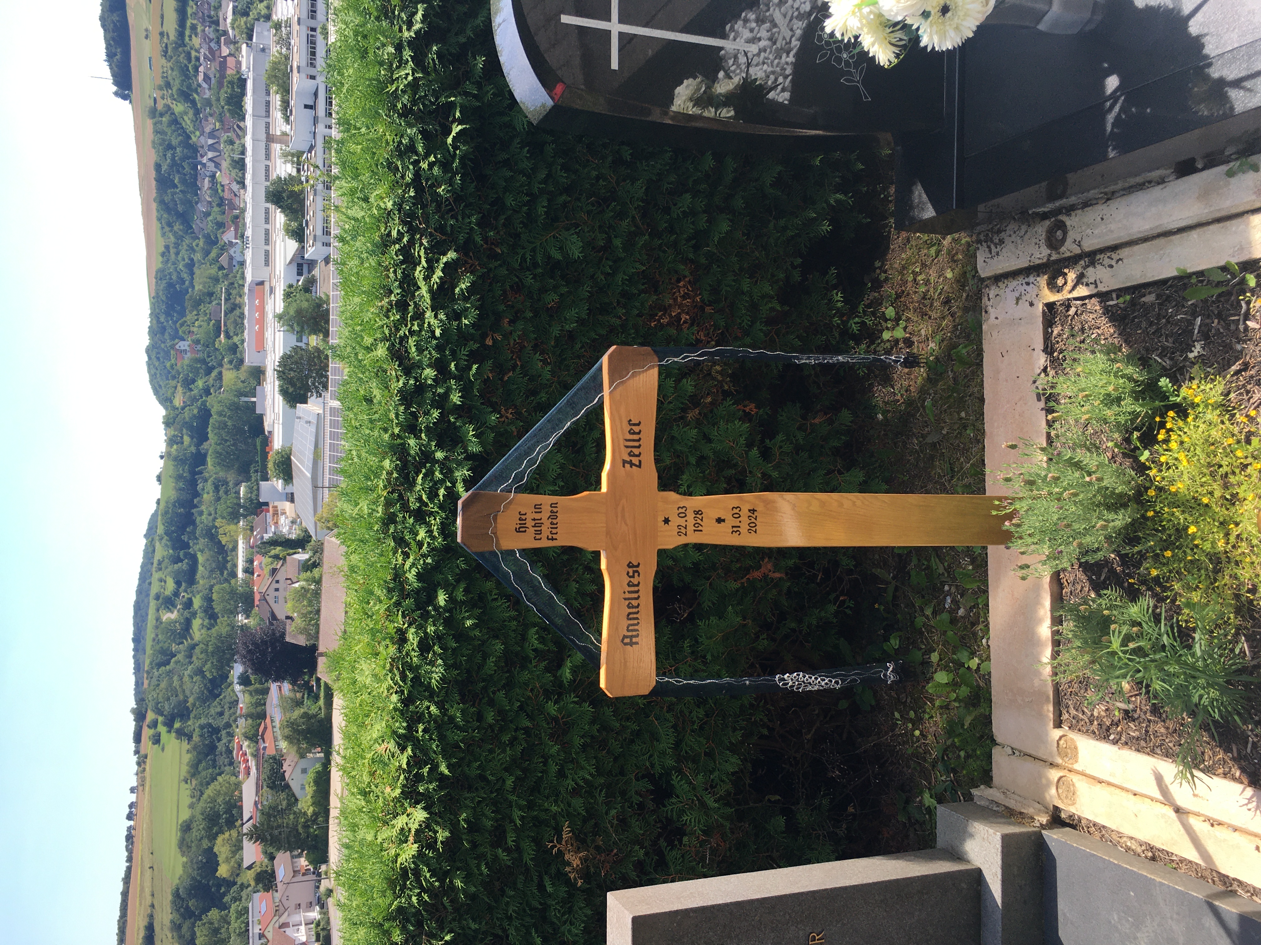 Grabmal / Friedhof Krautheim – Bild 5