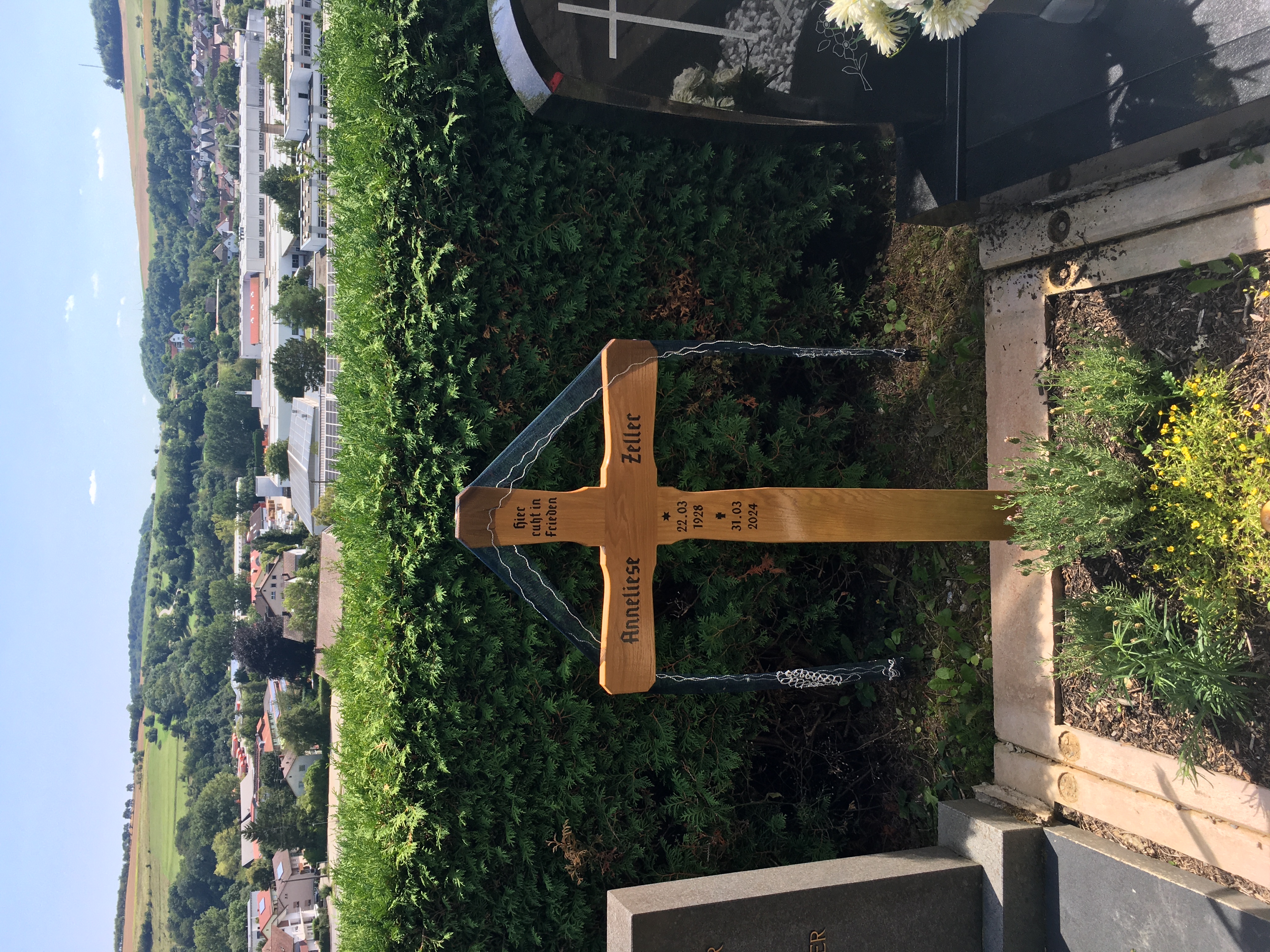 Grabmal / Friedhof Krautheim – Bild 6
