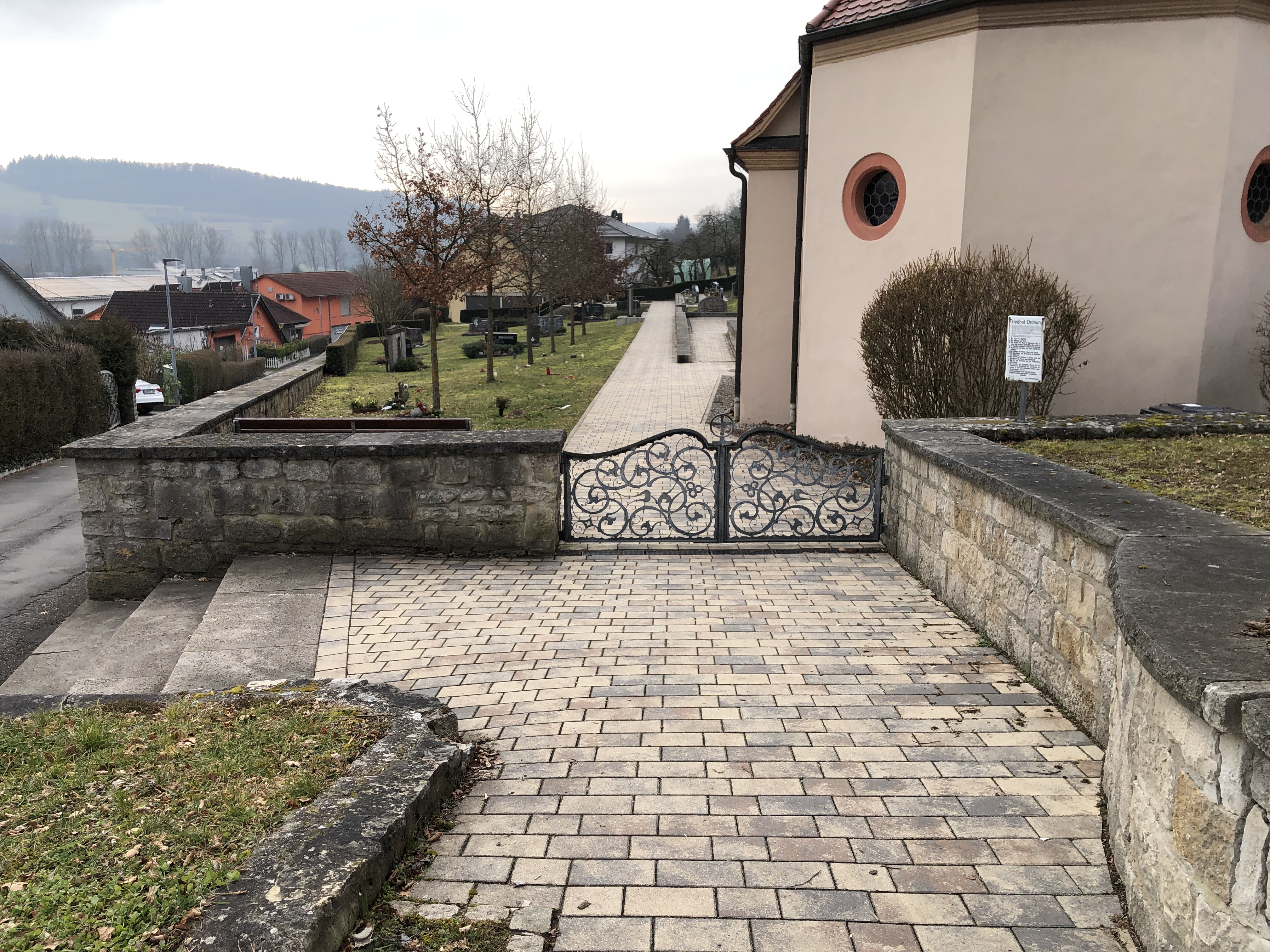 Grabmal / Friedhof Krautheim – Bild 8