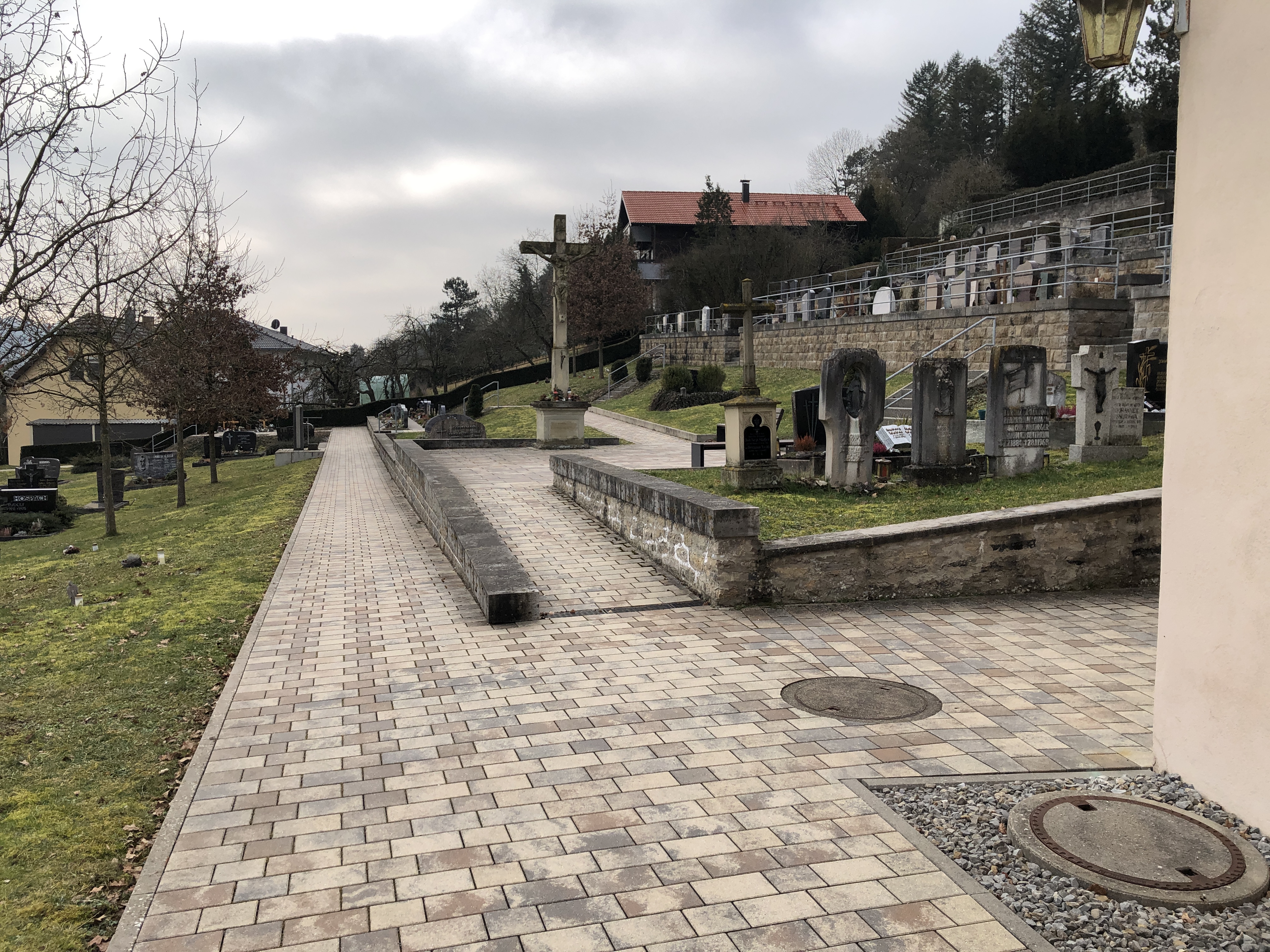 Grabmal / Friedhof Krautheim – Bild 9
