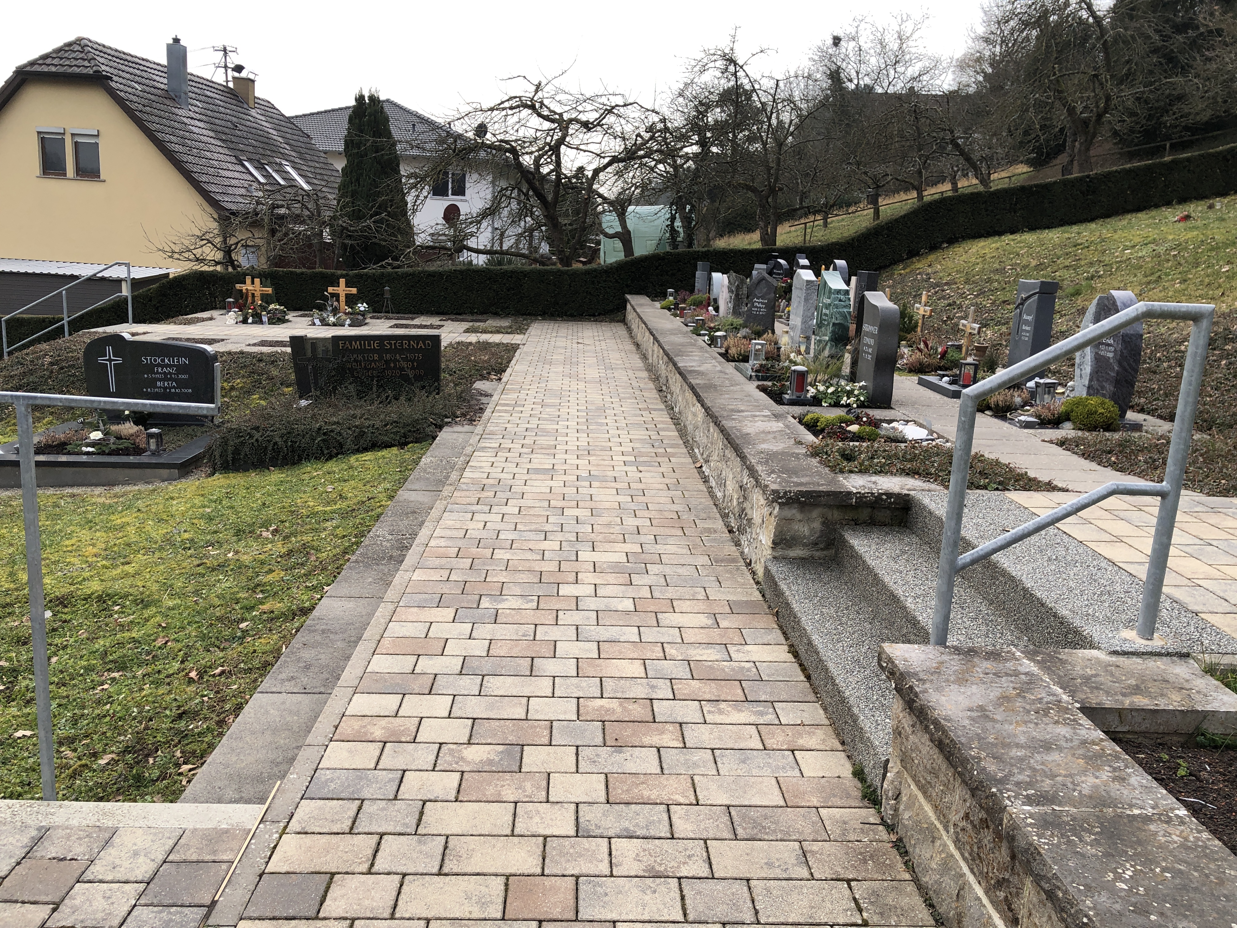 Grabmal / Friedhof Krautheim – Bild 10