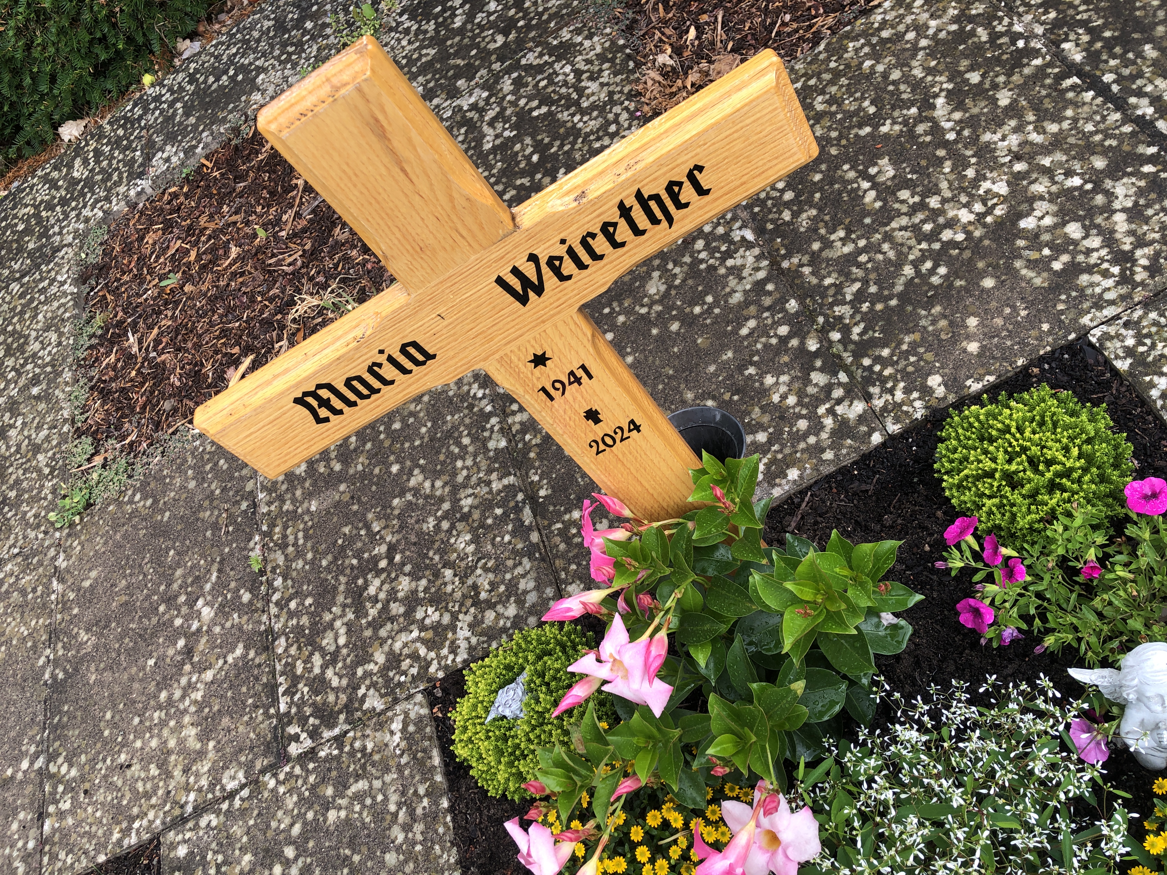 Grabmal / Friedhof Krautheim – Bild 30
