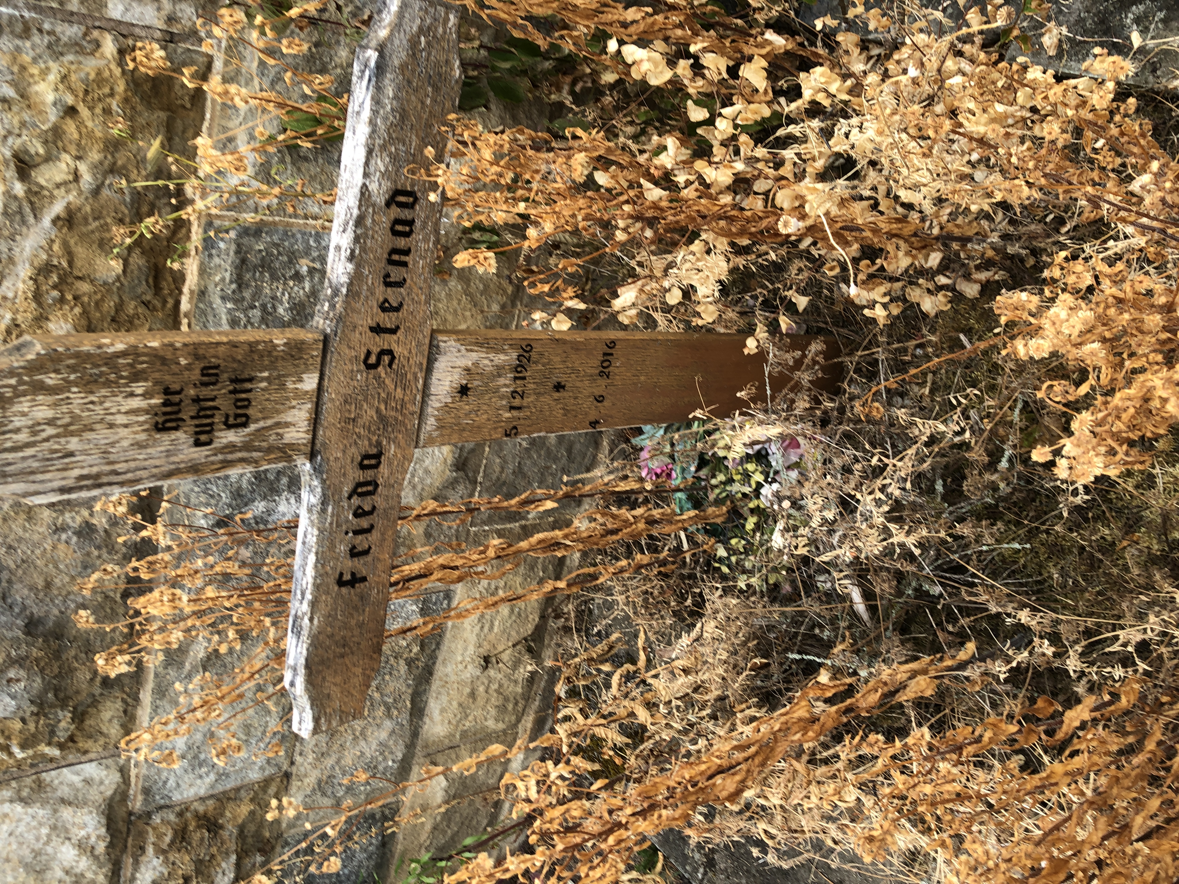 Grabmal / Friedhof Krautheim – Bild 38