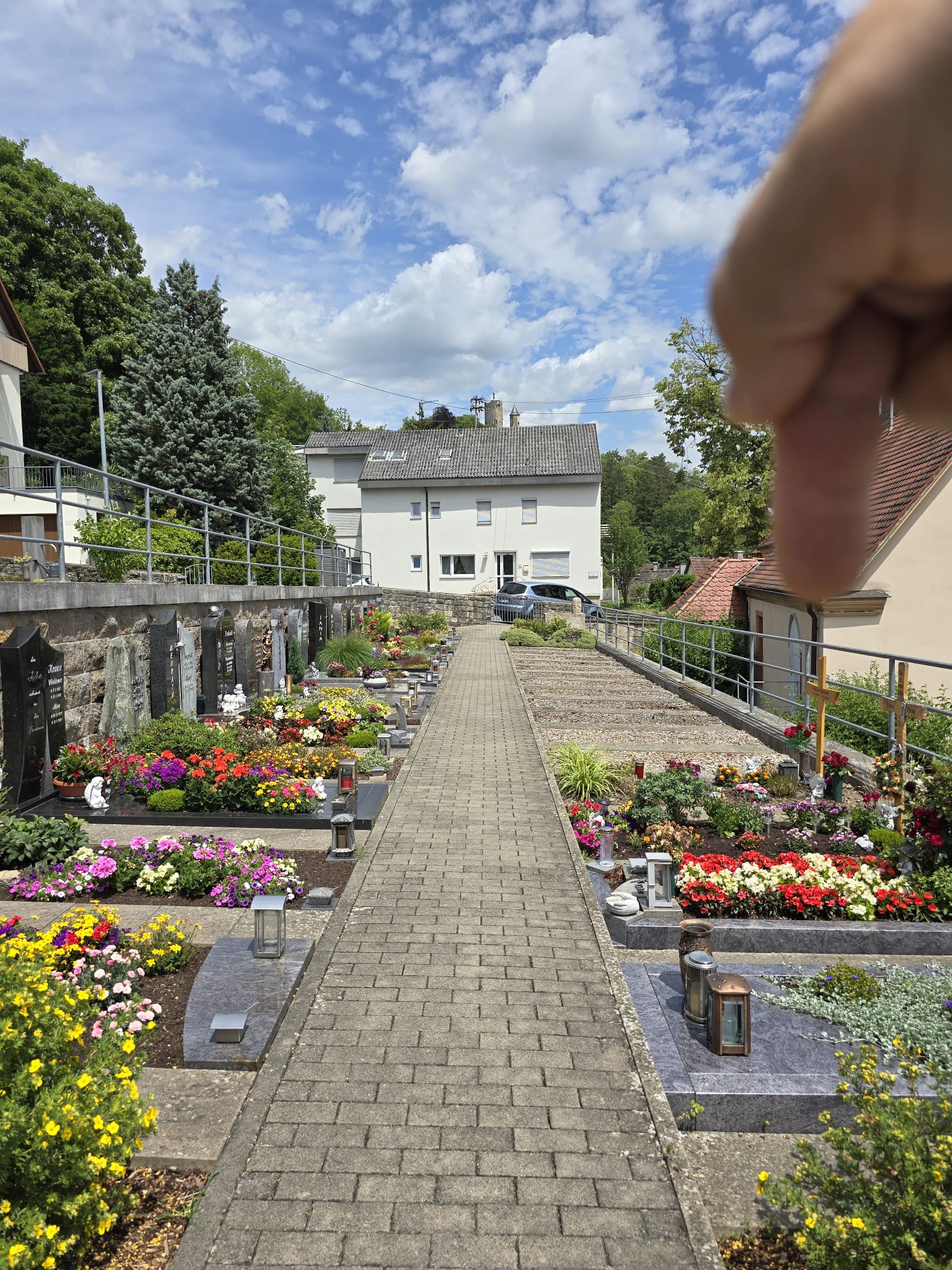 Grabmal / Friedhof Krautheim – Bild 60